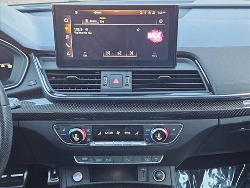 Used 2021 Audi SQ5 Premium Plus w/ Premium Plus Package image 13