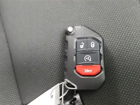 Used 2022 Jeep Wrangler Unlimited Sport S image 25