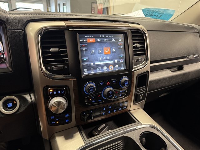 Used 2017 RAM 1500 Laramie w/ Convenience Group AWD/4WD image 26