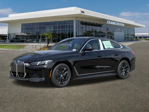 New 2026 BMW i4 eDrive40 RWD image 5
