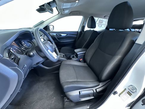 Used 2021 Nissan Rogue Sport S AWD/4WD image 12
