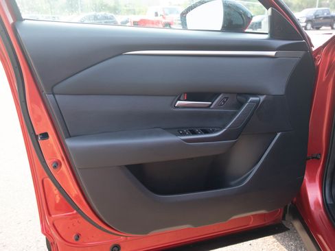 Used 2024 MAZDA CX-50 AWD 2.5 S w/ Weather Package image 21