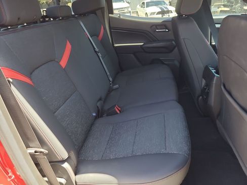 Certified 2024 Chevrolet Colorado Z71 w/ Z71 Convenience Package 2 image 28