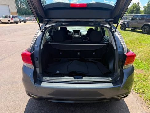 Used 2018 Subaru Impreza 2.0i Premium AWD/4WD image 3