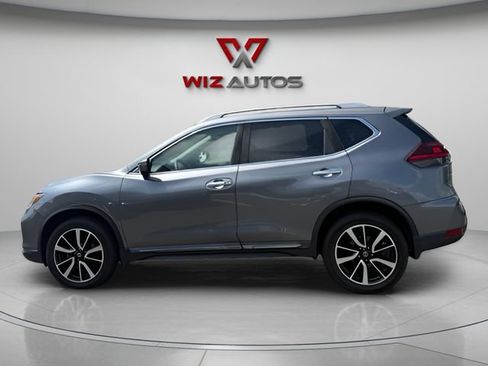 Used 2019 Nissan Rogue SL w/ Premium Package AWD/4WD image 2