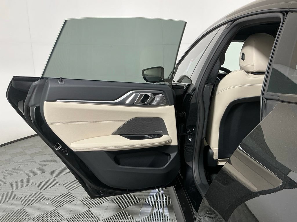 New 2026 BMW 430i w/ M Sport Package RWD image 24