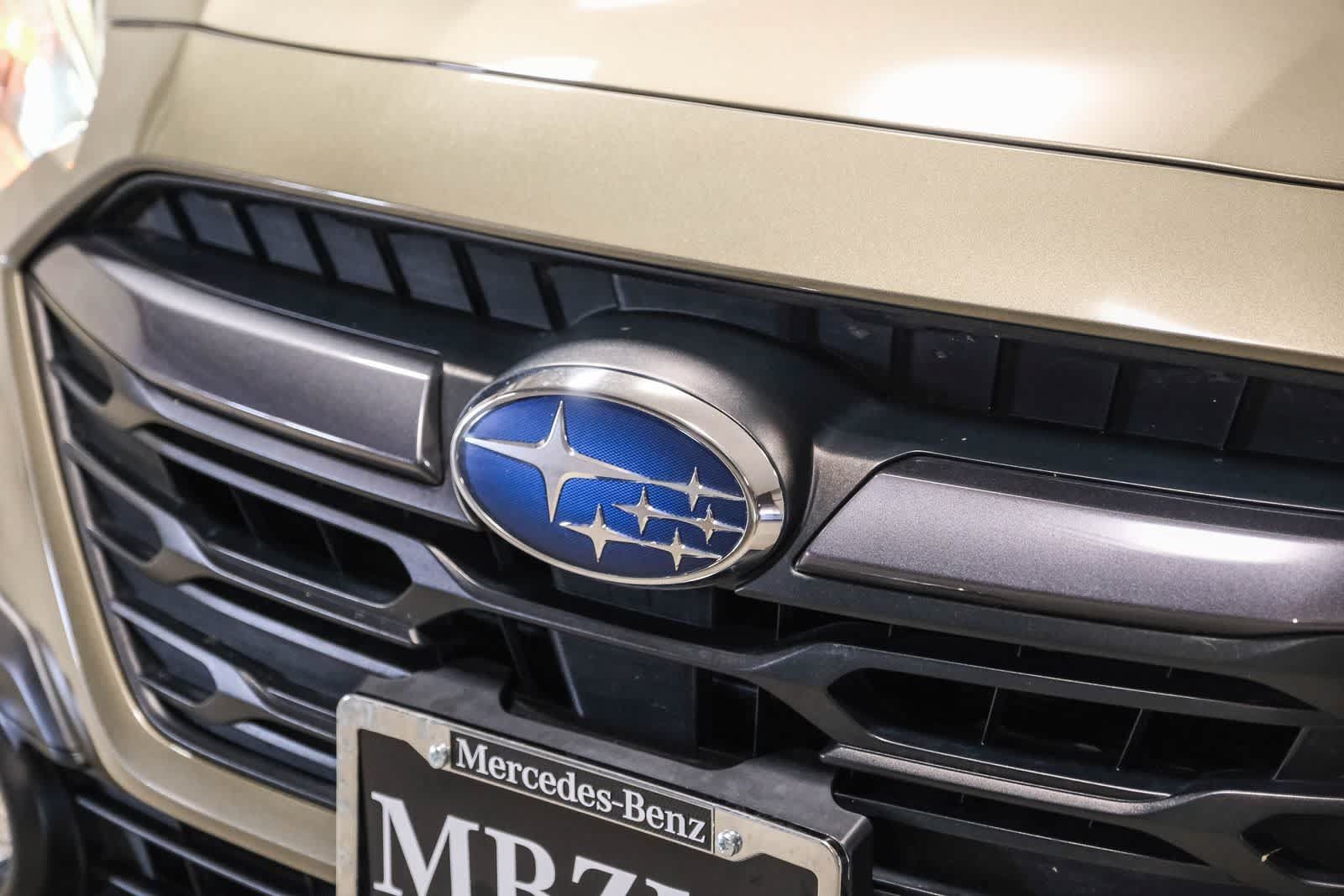 Used 2024 Subaru Outback Premium AWD/4WD image 13