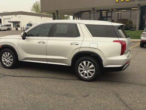 Used 2024 Hyundai Palisade SEL AWD/4WD image 6