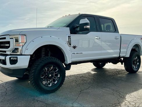 Used 2020 Ford F250 Lariat w/ Lariat Ultimate Package image 7