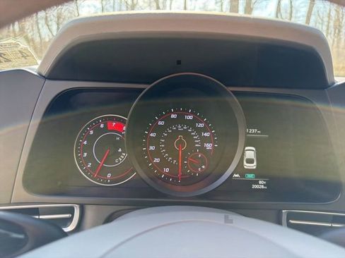 Certified 2022 Hyundai Elantra SEL image 21