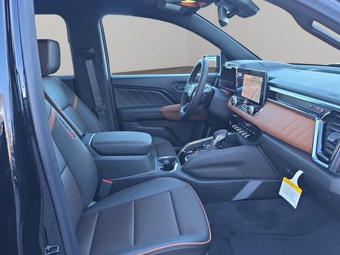 New 2026 GMC Canyon AT4 w/ AT4 Premium Package image 19