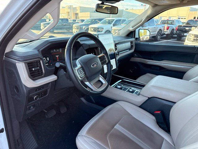 Used 2024 Ford Expedition Max Limited AWD/4WD image 10