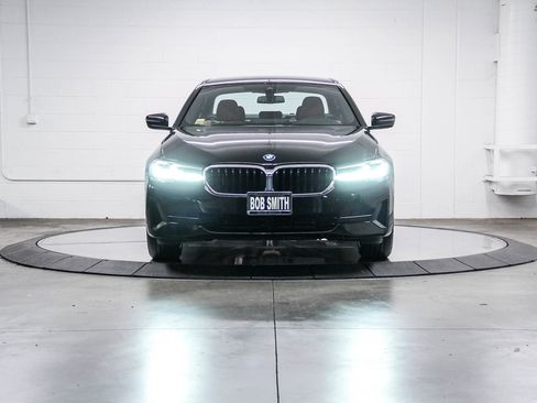 Certified 2023 BMW 530e w/ Convenience Package image 2