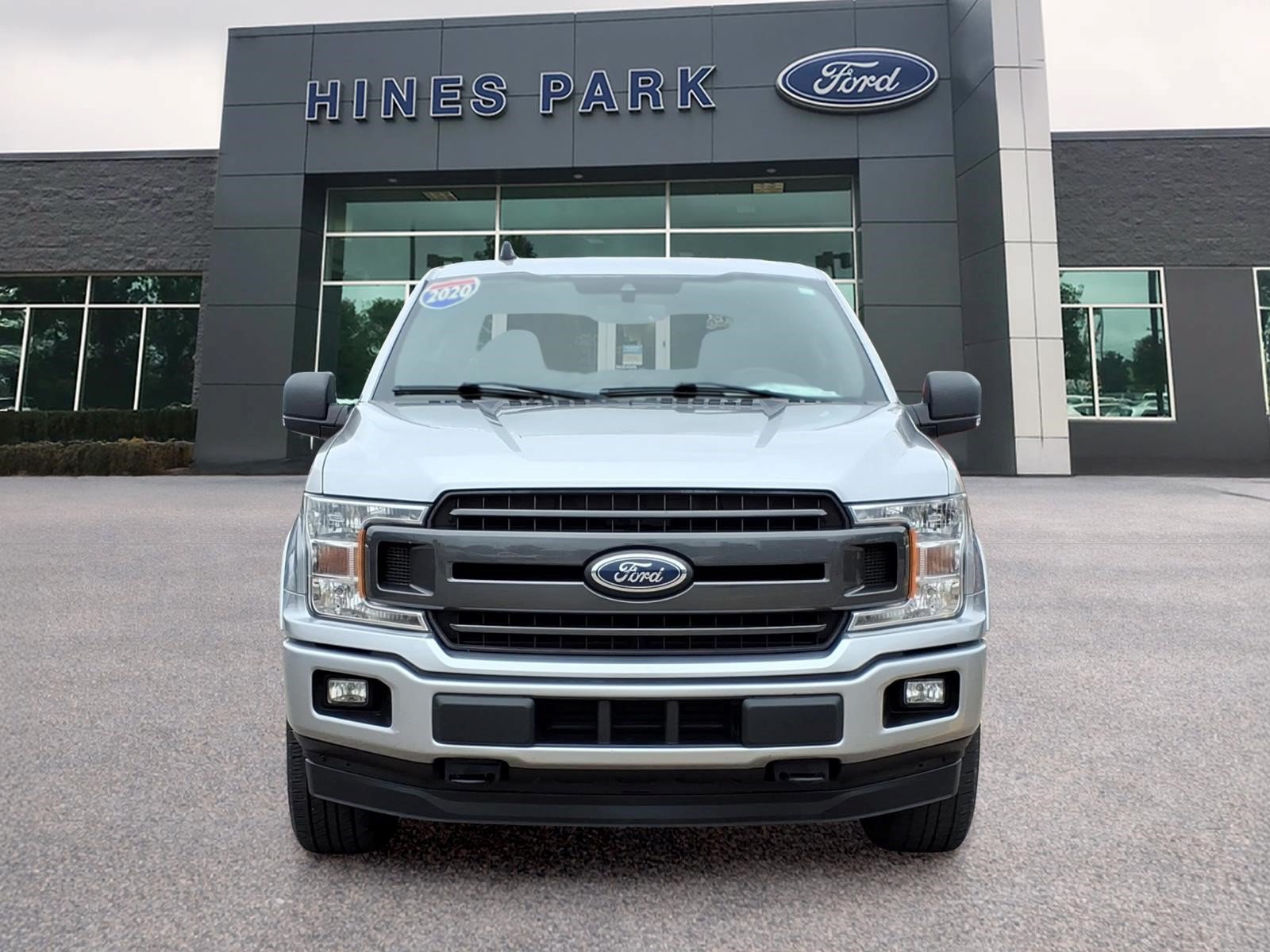 Used 2020 Ford F150 XLT w/ Equipment Group 302A Luxury AWD/4WD image 2