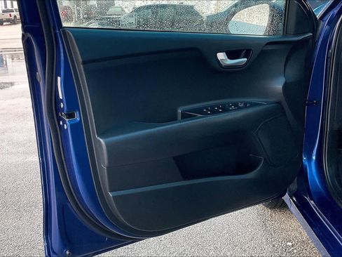 Used 2020 Kia Rio S image 21