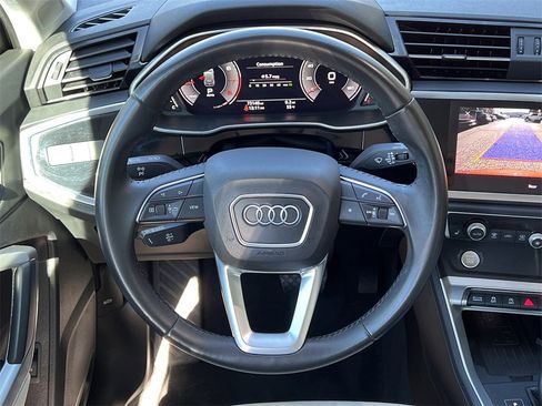 Used 2020 Audi Q3 2.0T Premium Plus image 20