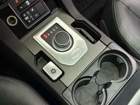 Used 2016 Land Rover LR4 HSE image 34