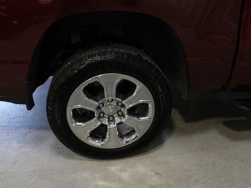 Used 2019 RAM 1500 Big Horn AWD/4WD image 34