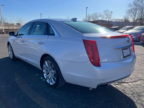 Used 2016 Cadillac XTS Luxury w/ Driver Awareness Package image 3