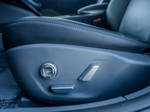 Used 2024 Lucid Air Touring image 16