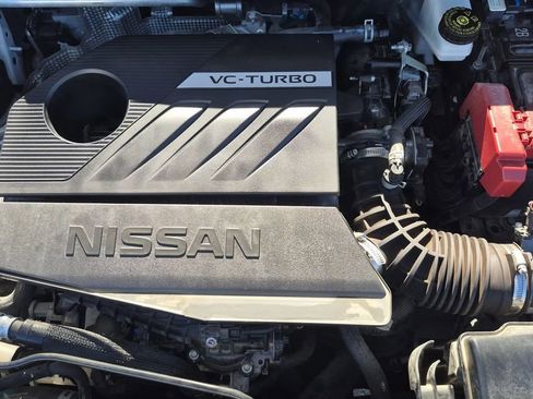 Used 2024 Nissan Rogue SV image 19