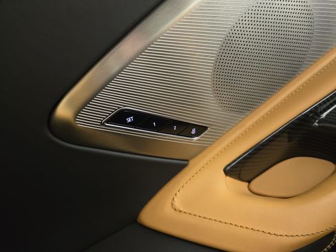 Certified 2023 Chevrolet Corvette Stingray Premium Conv w/ Z51 Performance Package RWD image 29