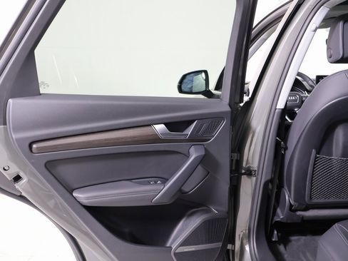 Used 2023 Audi Q5 2.0T Premium Plus w/ Premium Plus Package image 22