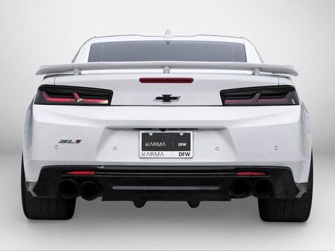 Used 2018 Chevrolet Camaro ZL1 image 7