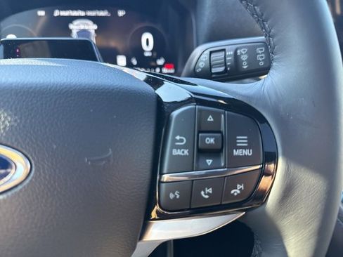 New 2026 Ford Explorer Platinum image 36