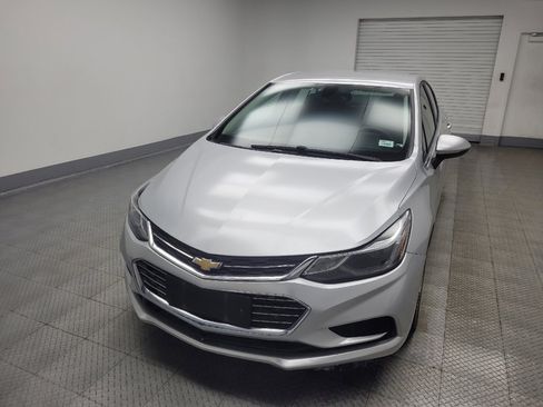Used 2018 Chevrolet Cruze LT image 15