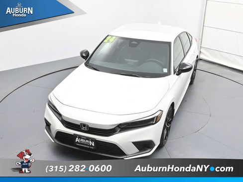 Used 2024 Honda Civic Sport image 24
