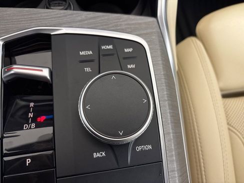 Certified 2025 BMW i4 eDrive40 image 16