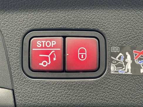 New 2026 Mercedes-Benz GLE 450 4MATIC Coupe image 14