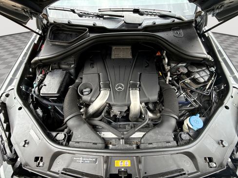 Used 2018 Mercedes-Benz GLS 550 4MATIC image 18