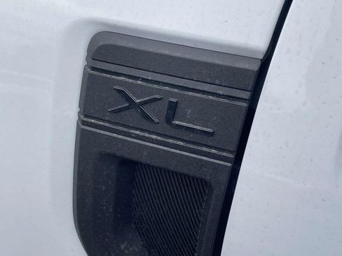 New 2025 Ford Maverick XL FWD image 22