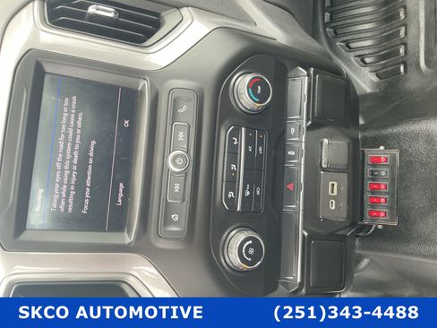 Used 2021 Chevrolet Silverado 1500 W/T RWD image 24
