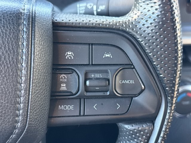 Used 2024 Toyota Tacoma SR5 AWD/4WD image 34