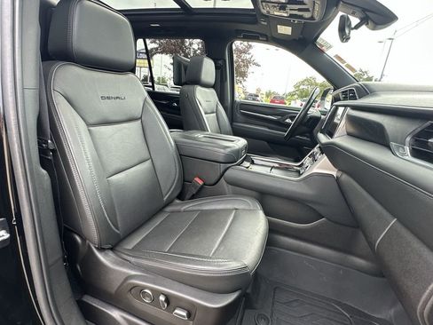 Certified 2021 GMC Yukon Denali w/ Denali Ultimate Package image 30