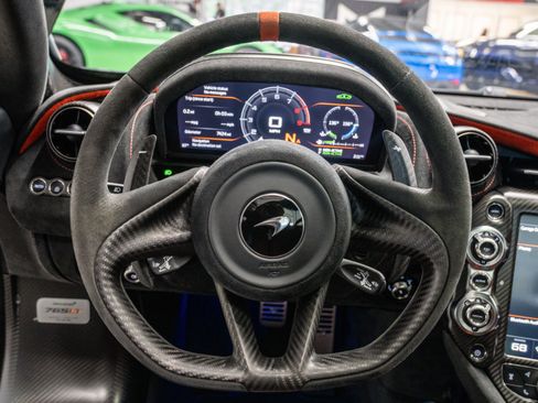 Used 2021 McLaren 765LT image 15