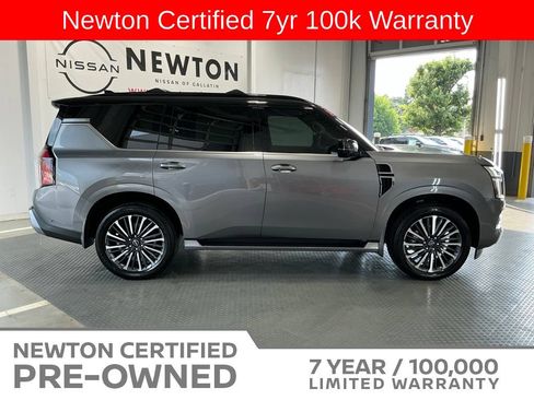 Used 2025 Nissan Armada Platinum Reserve AWD/4WD image 4