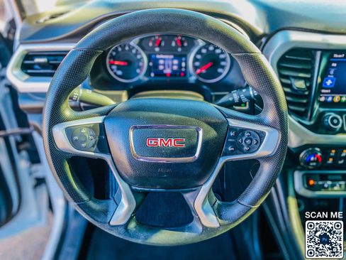 Used 2021 GMC Acadia SLE w/ Elevation Edition image 18