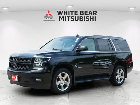 Used 2016 Chevrolet Tahoe LT w/ Luxury Package AWD/4WD image 2