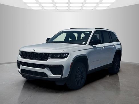 New 2026 Jeep Grand Cherokee Limited AWD/4WD image 3