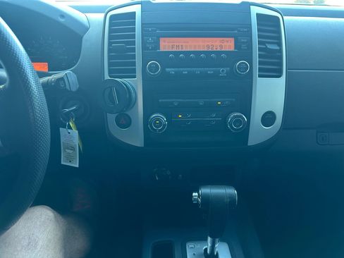 Used 2014 Nissan Xterra X image 13