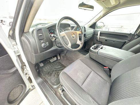Used 2010 Chevrolet Silverado 1500 LT w/ Power Pack Plus image 10