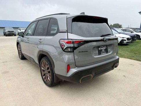Used 2025 Subaru Forester Sport AWD/4WD image 4