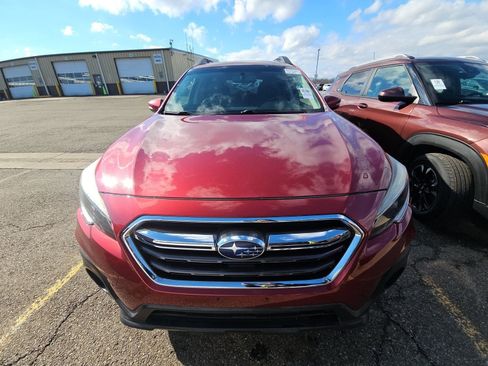 Used 2018 Subaru Outback 2.5i Limited w/ Popular Package #2 image 2