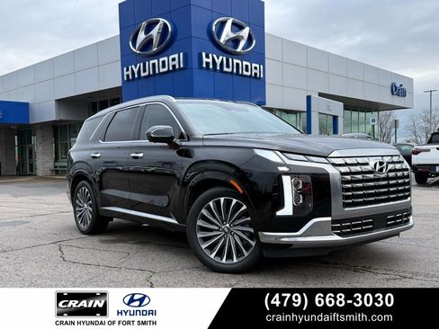 Used 2024 Hyundai Palisade Calligraphy image 1