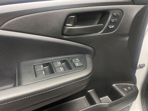 Used 2023 Honda Passport EX-L image 19