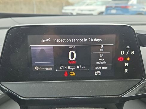 Used 2024 Volkswagen ID.4 S image 9